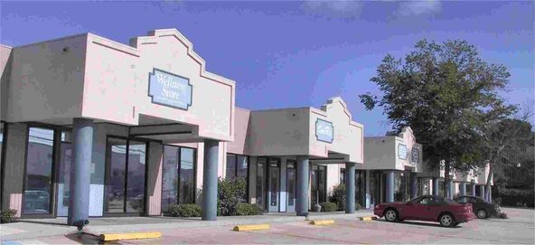 Millstream Shopping Center: 3440 Division St, Metairie, LA 70002